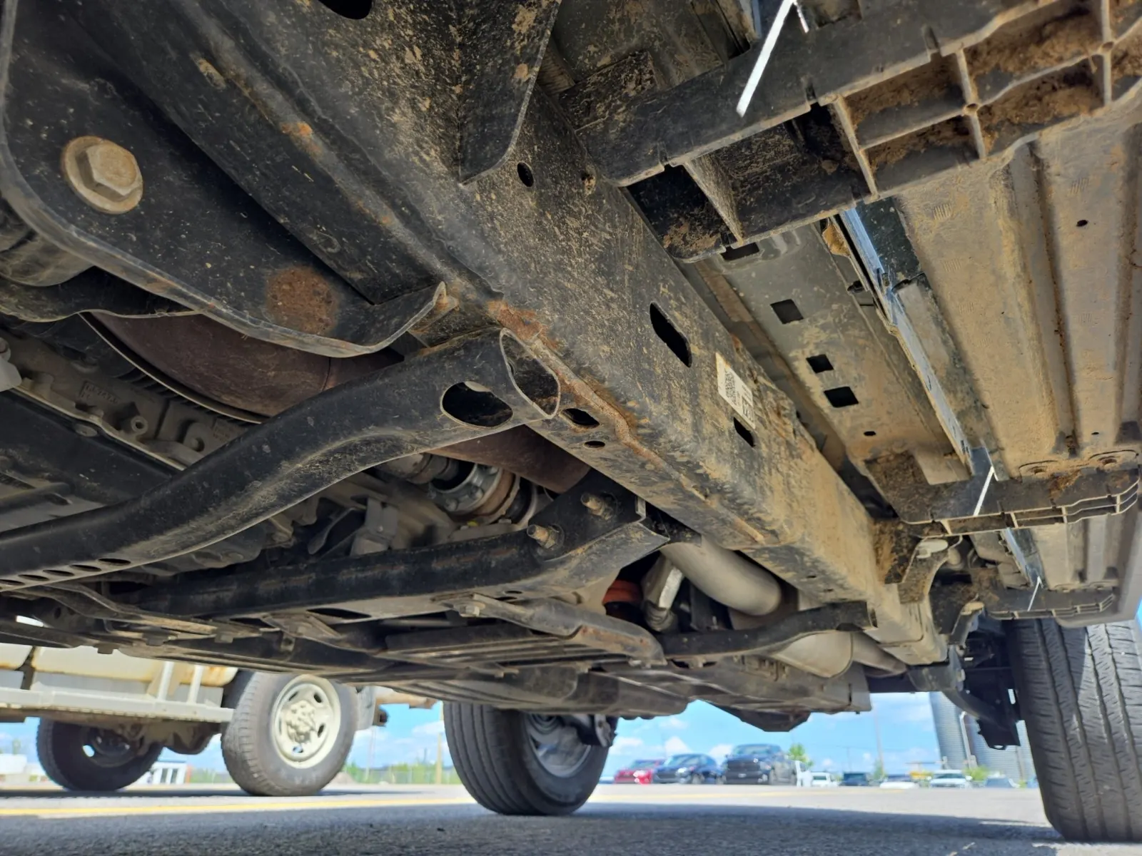 Undercarriage - Driver Photo