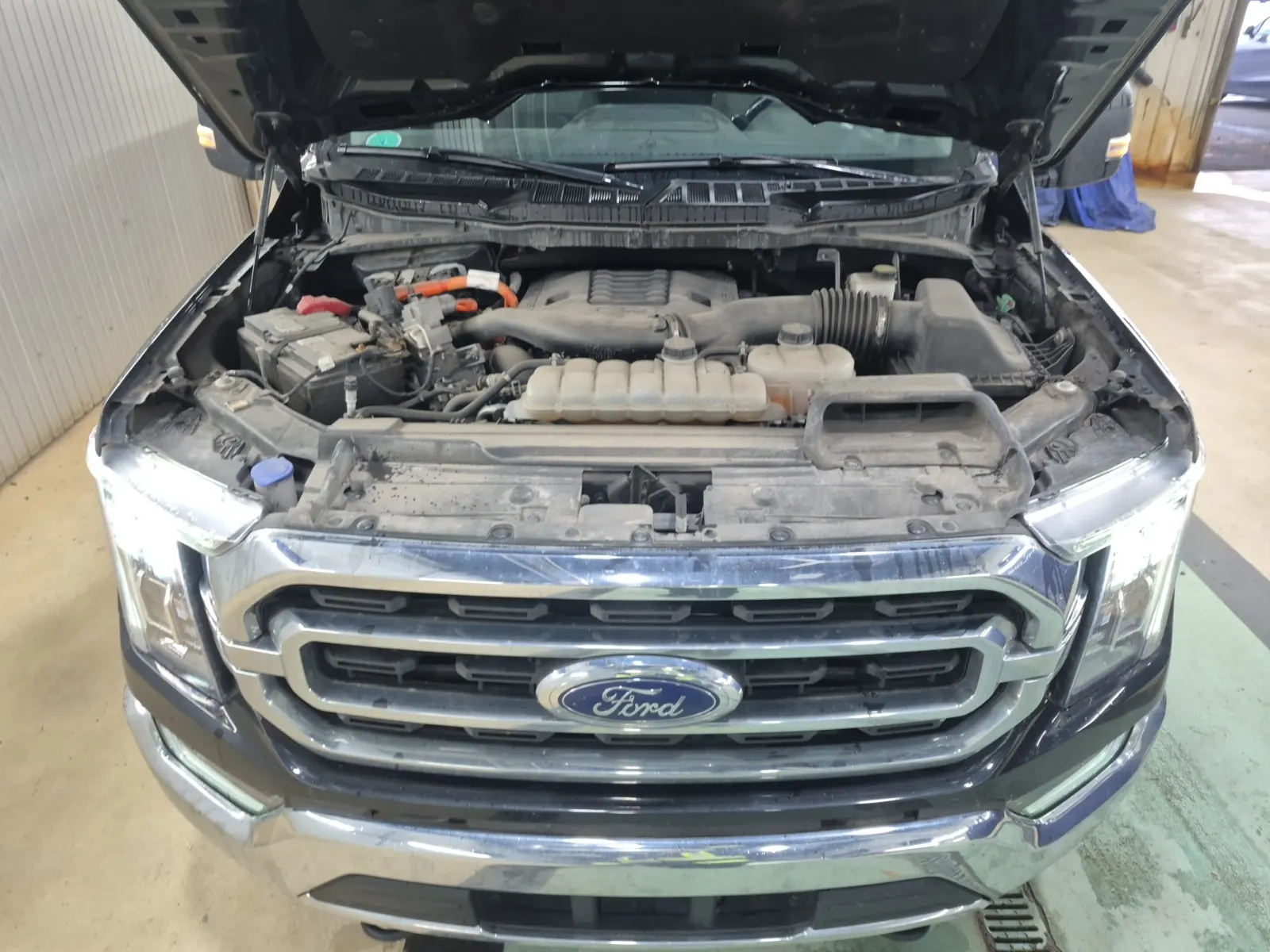 Engine Photo