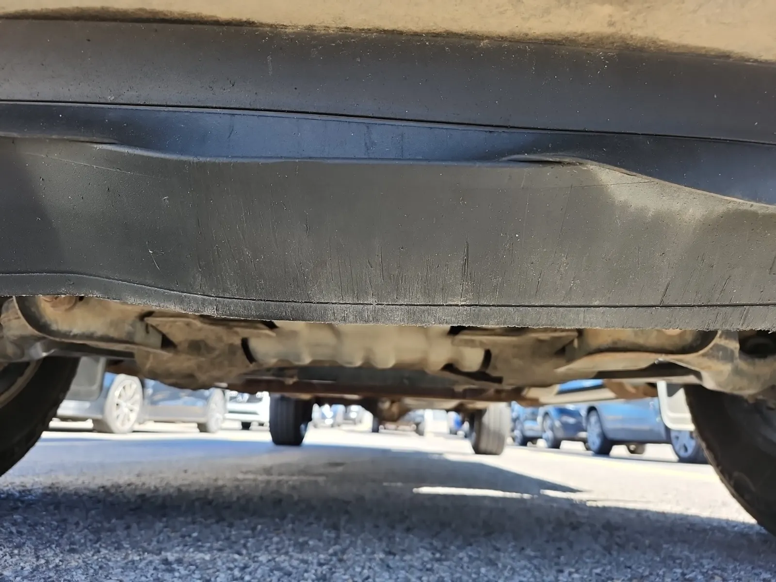 Undercarriage - Front Photo
