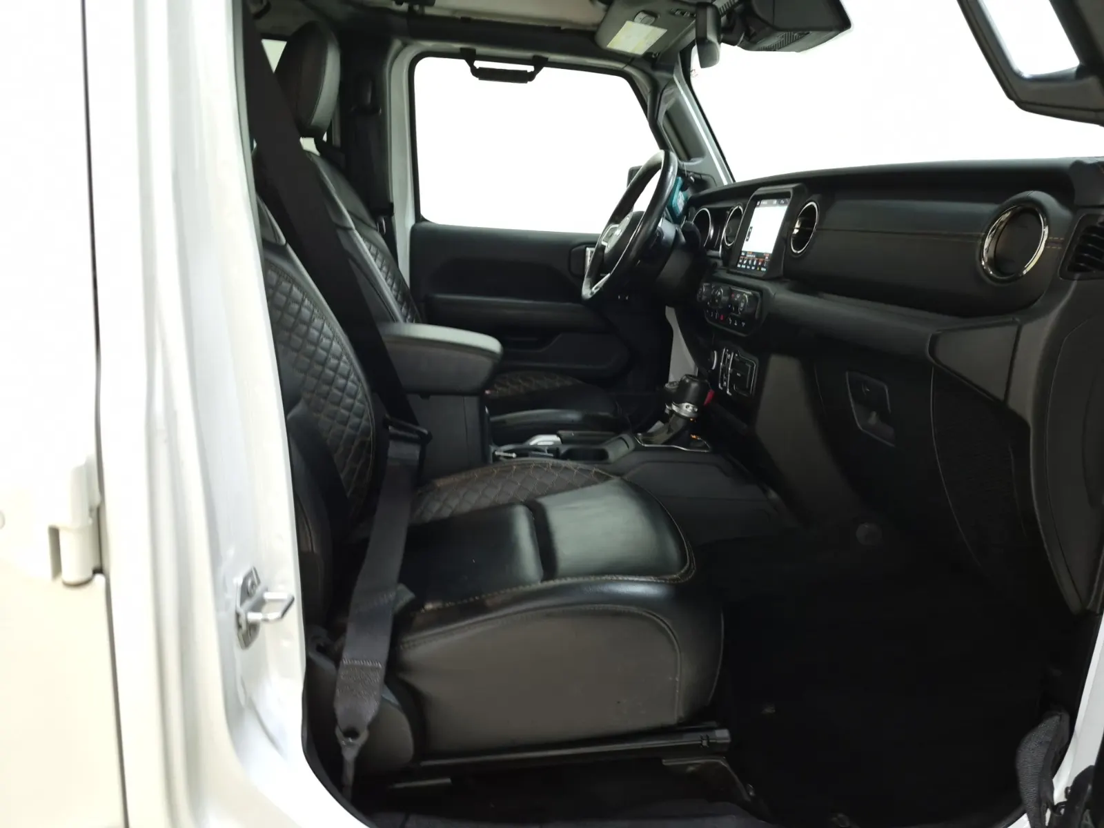 Right Side Interior Photo