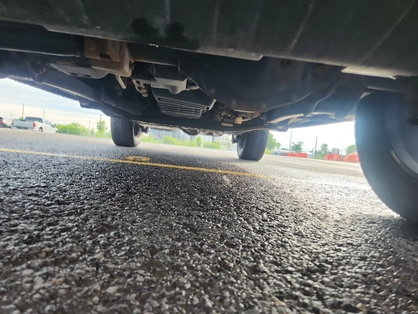 Undercarriage - Front Photo