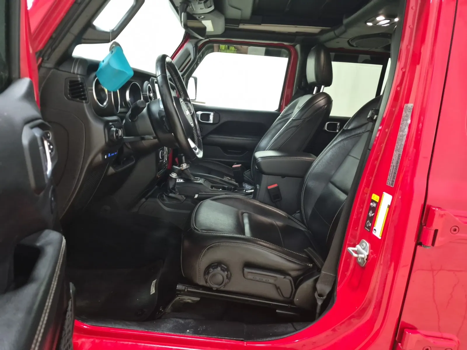 Front Interior Photo
