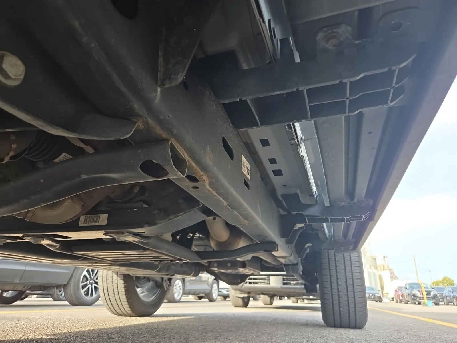Undercarriage - Driver Photo