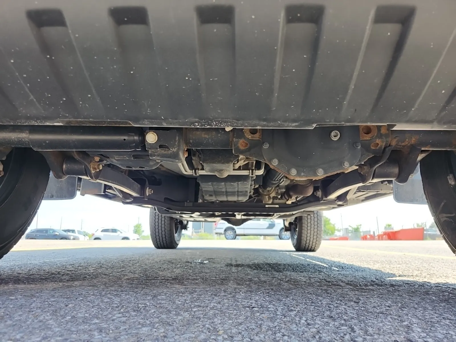 Undercarriage - Front Photo