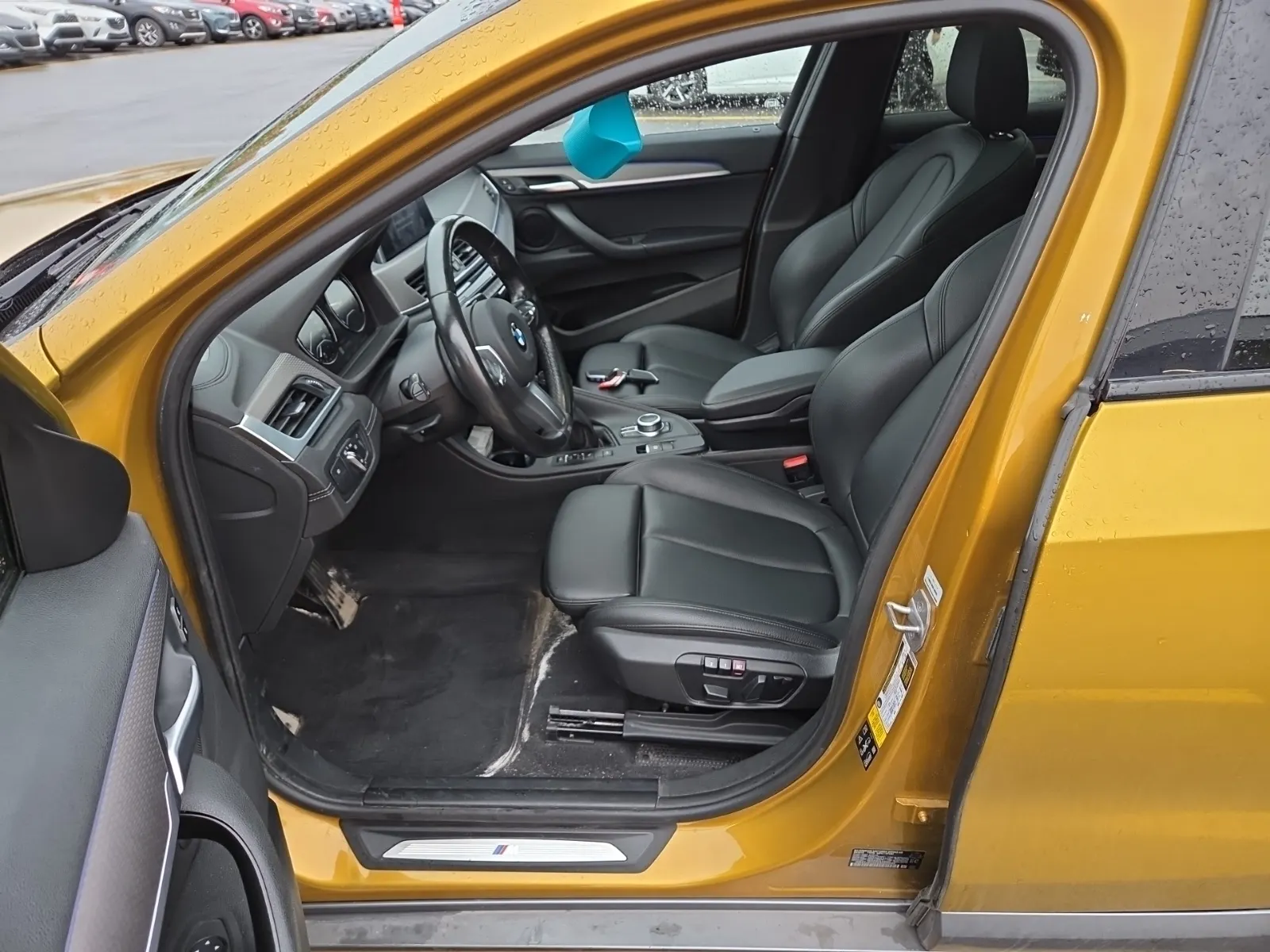 Front Interior Photo