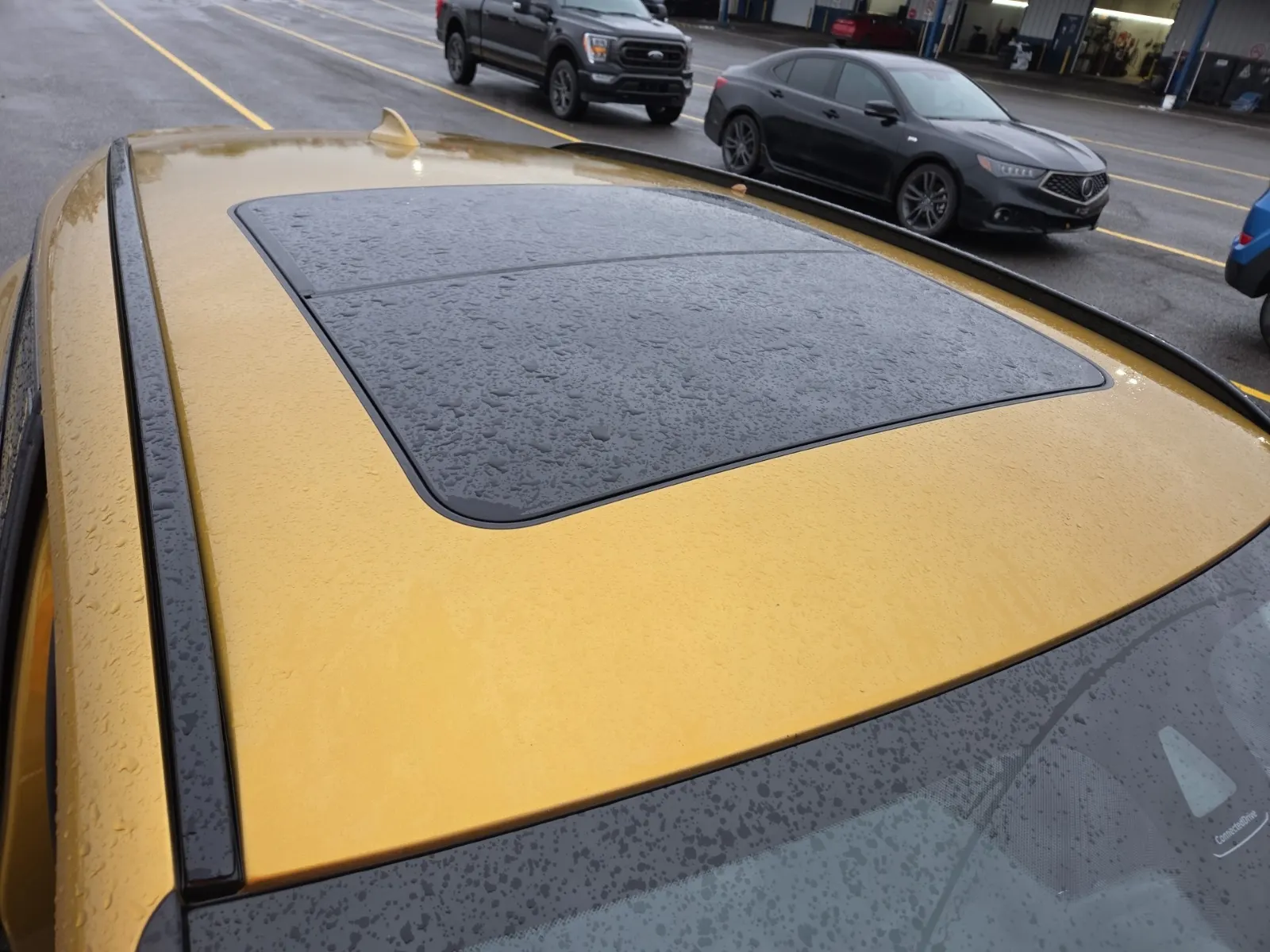 Exterior Roof Photo