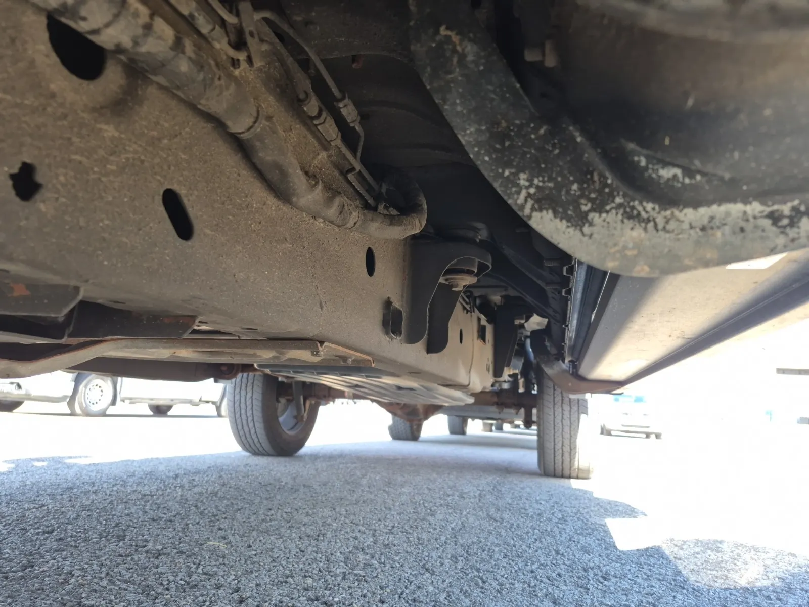 Undercarriage - Driver Photo