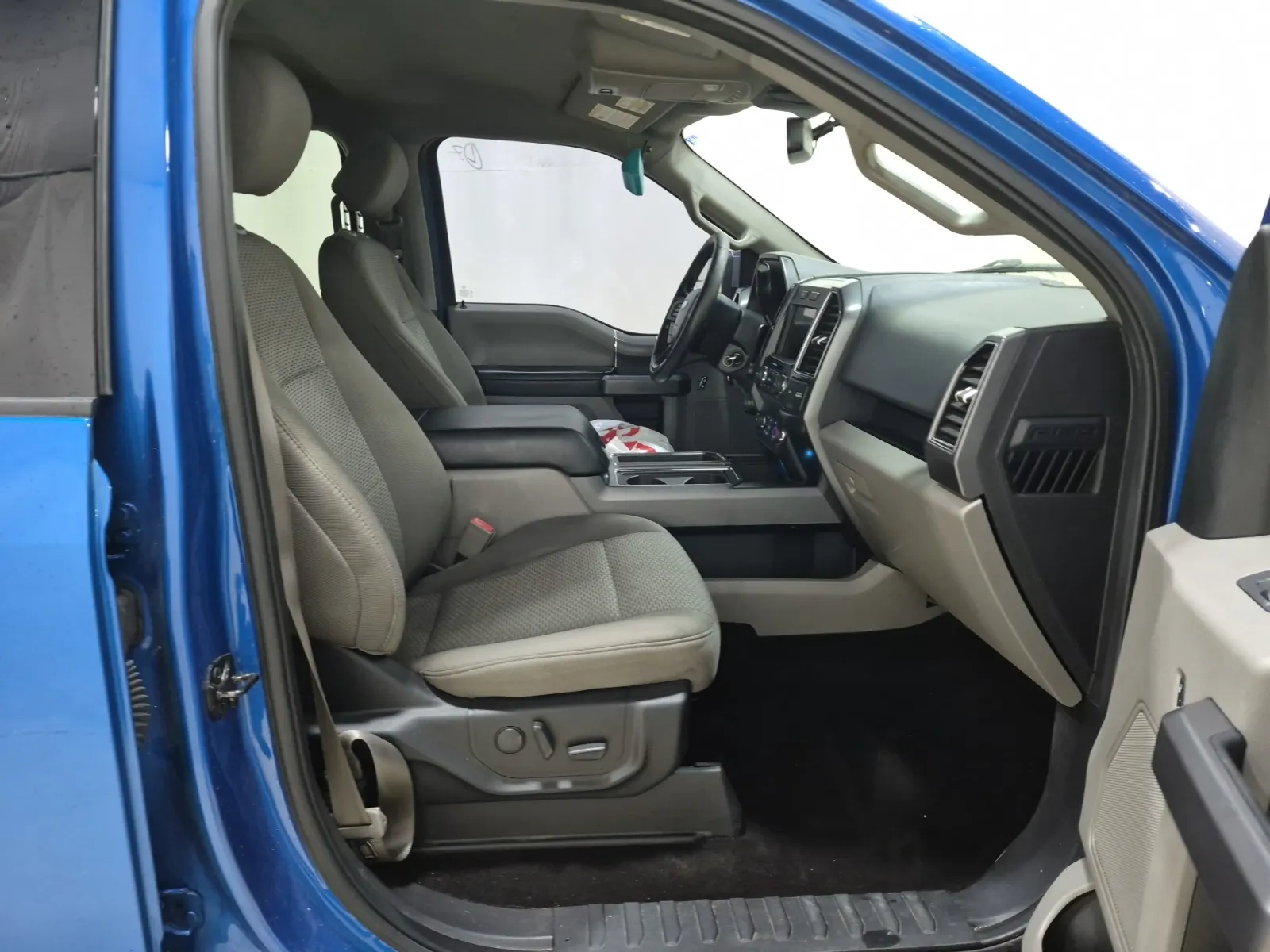 Right Side Interior Photo