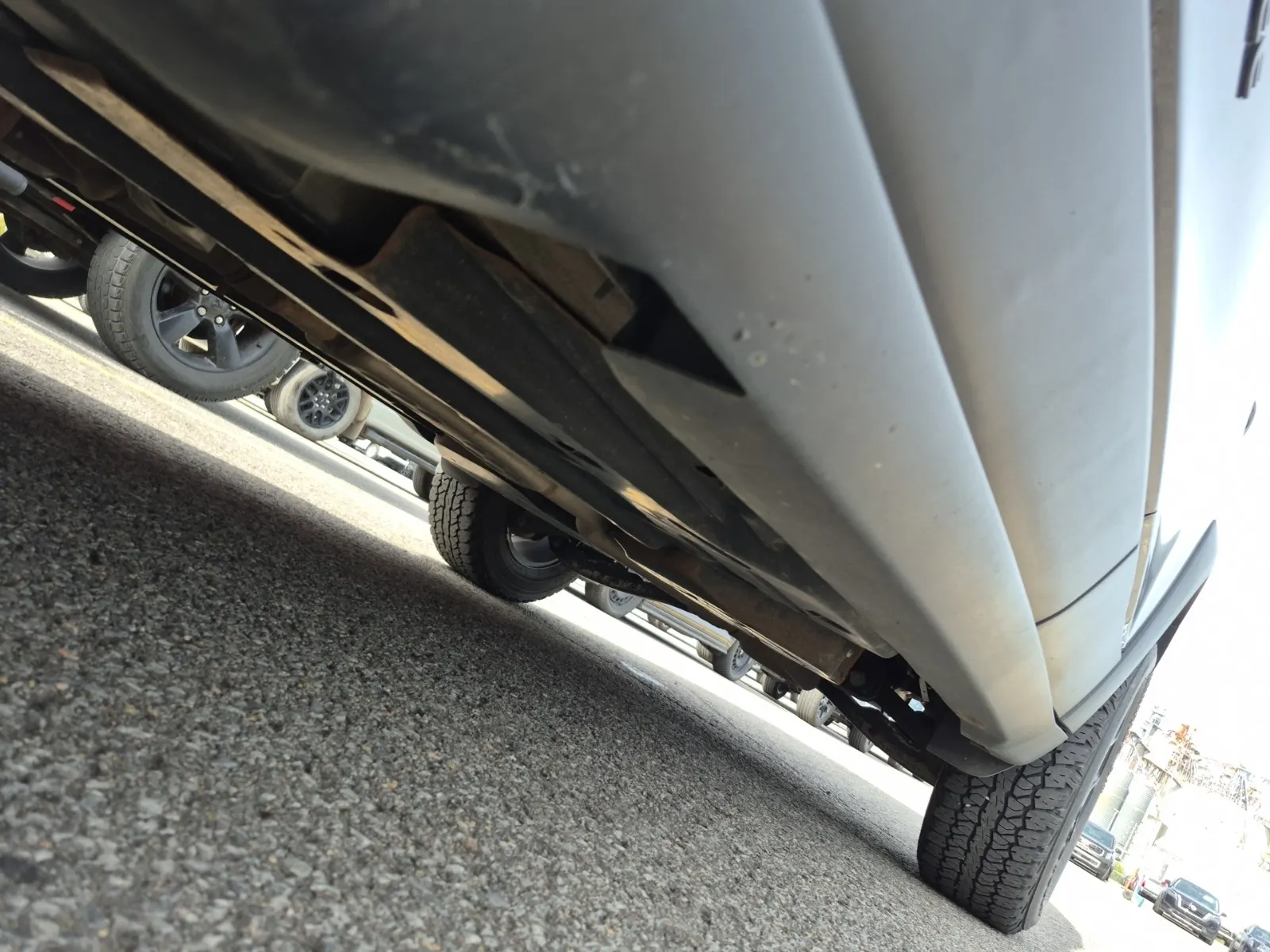 Undercarriage - Driver Photo