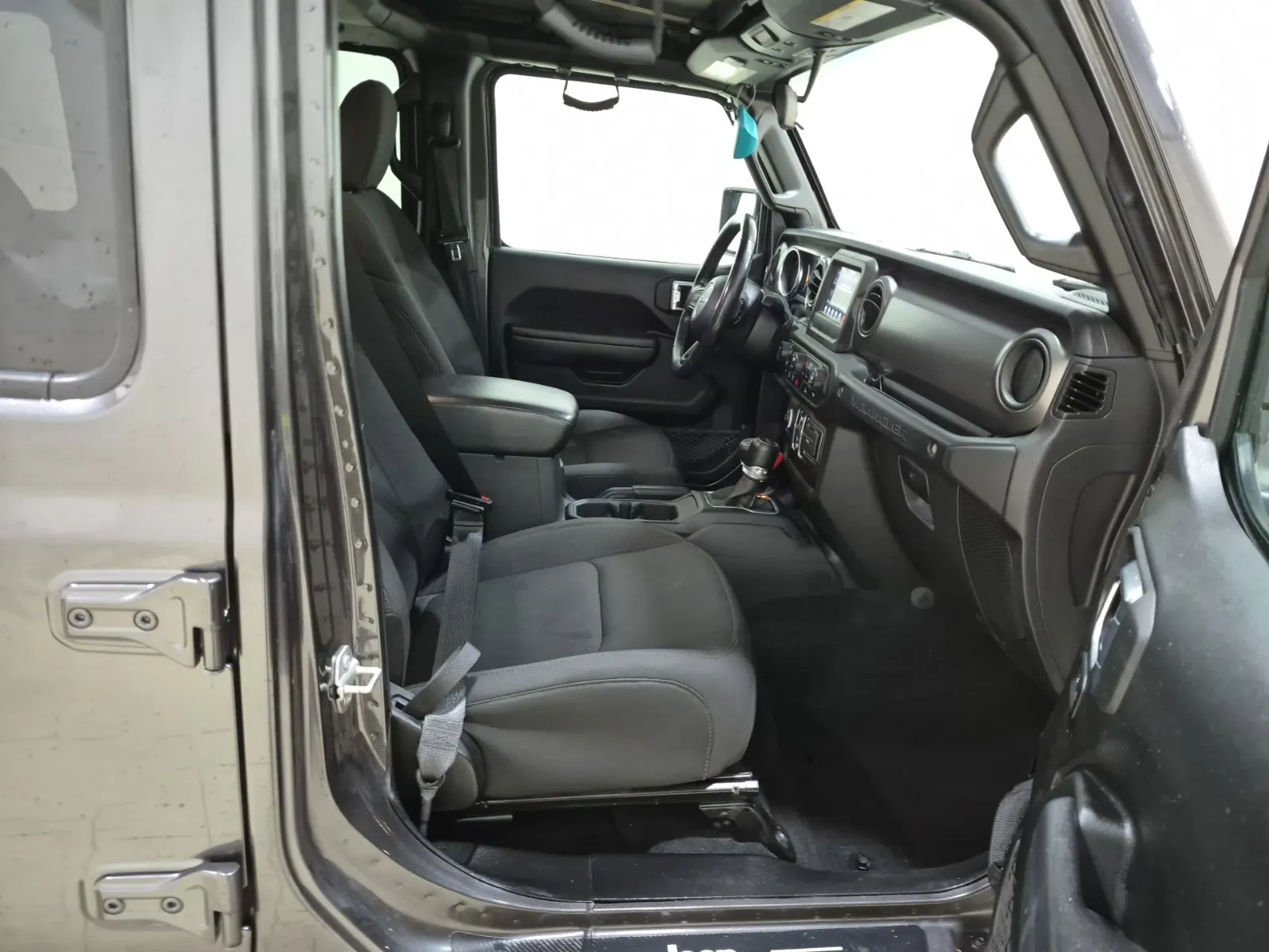 Right Side Interior Photo