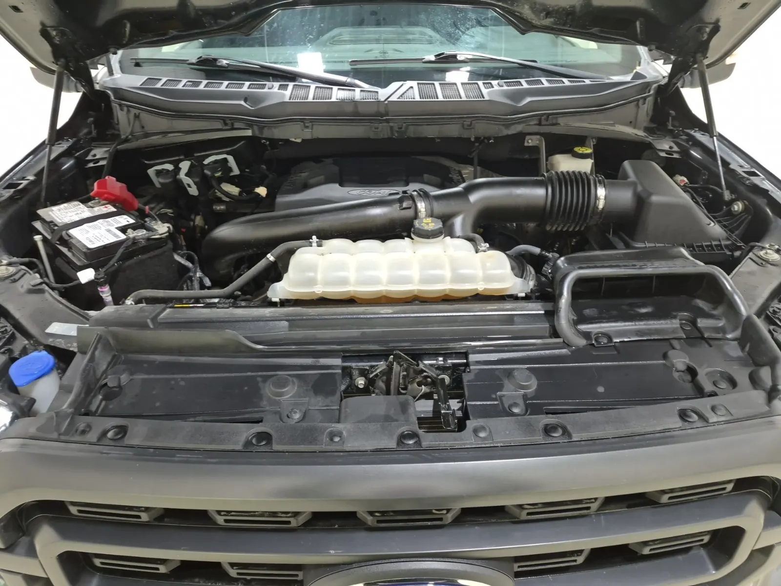 Engine Photo