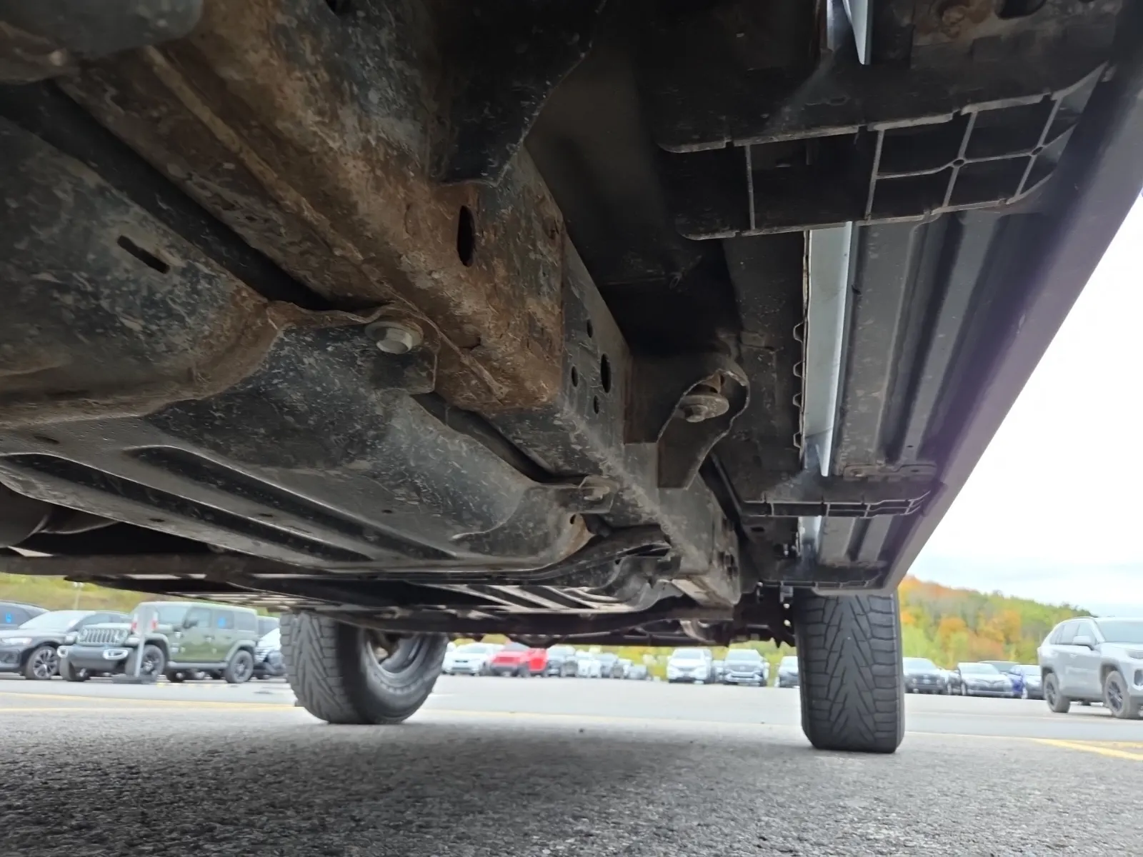 Undercarriage - Passenger Photo