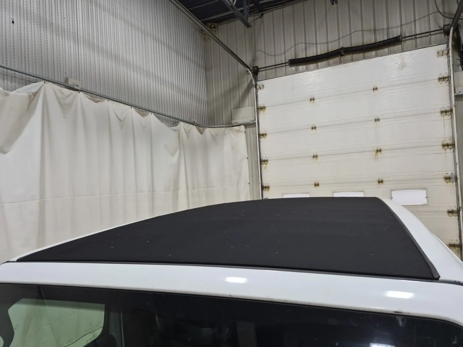 Exterior Roof Photo