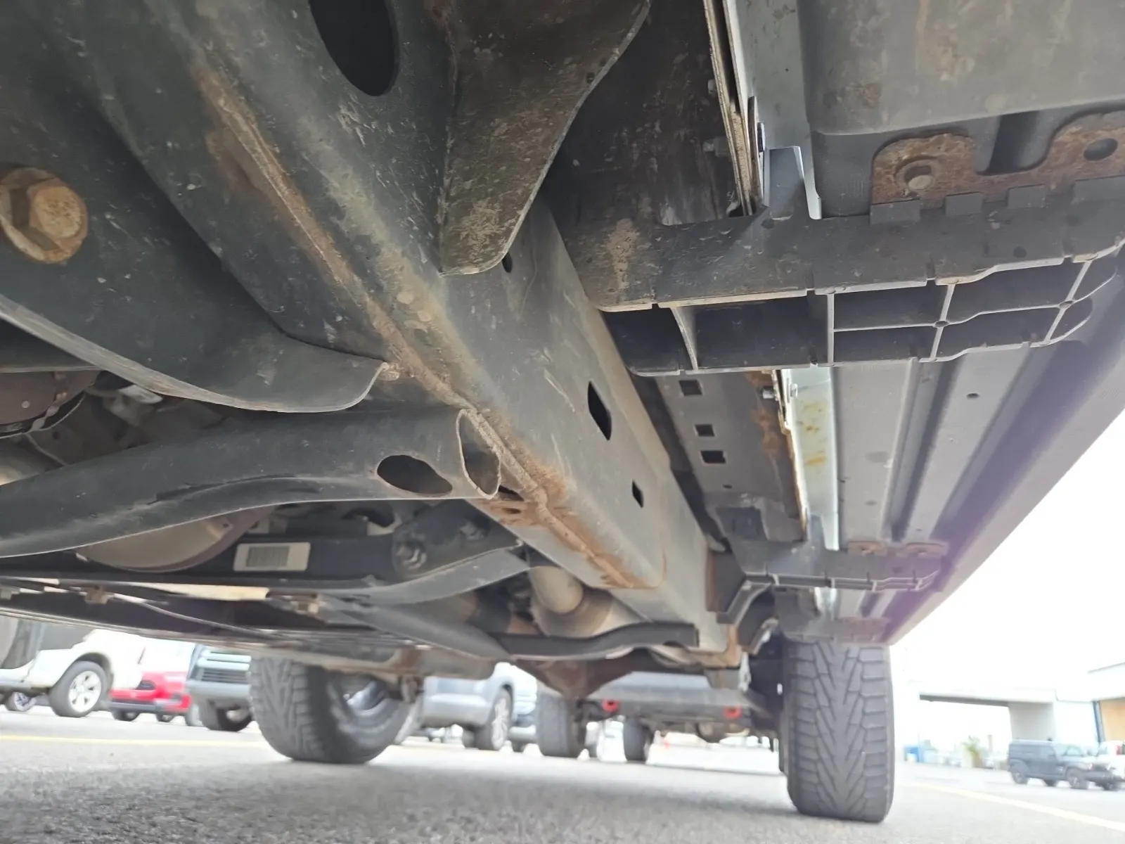 Undercarriage - Driver Photo
