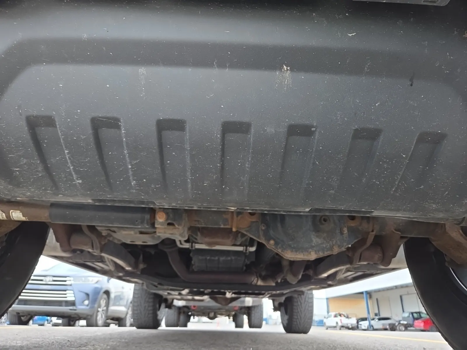 Undercarriage - Front Photo