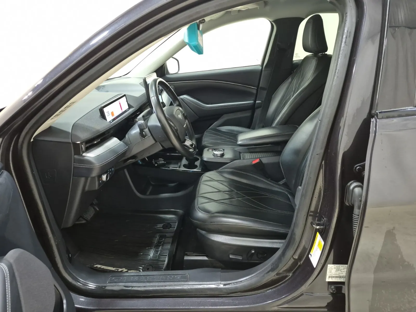 Front Interior Photo