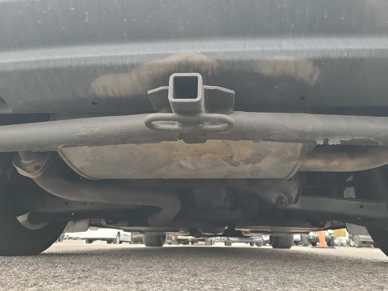 Undercarriage - Rear Photo