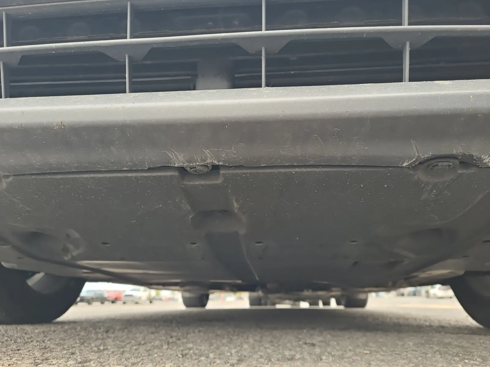 Undercarriage - Front Photo