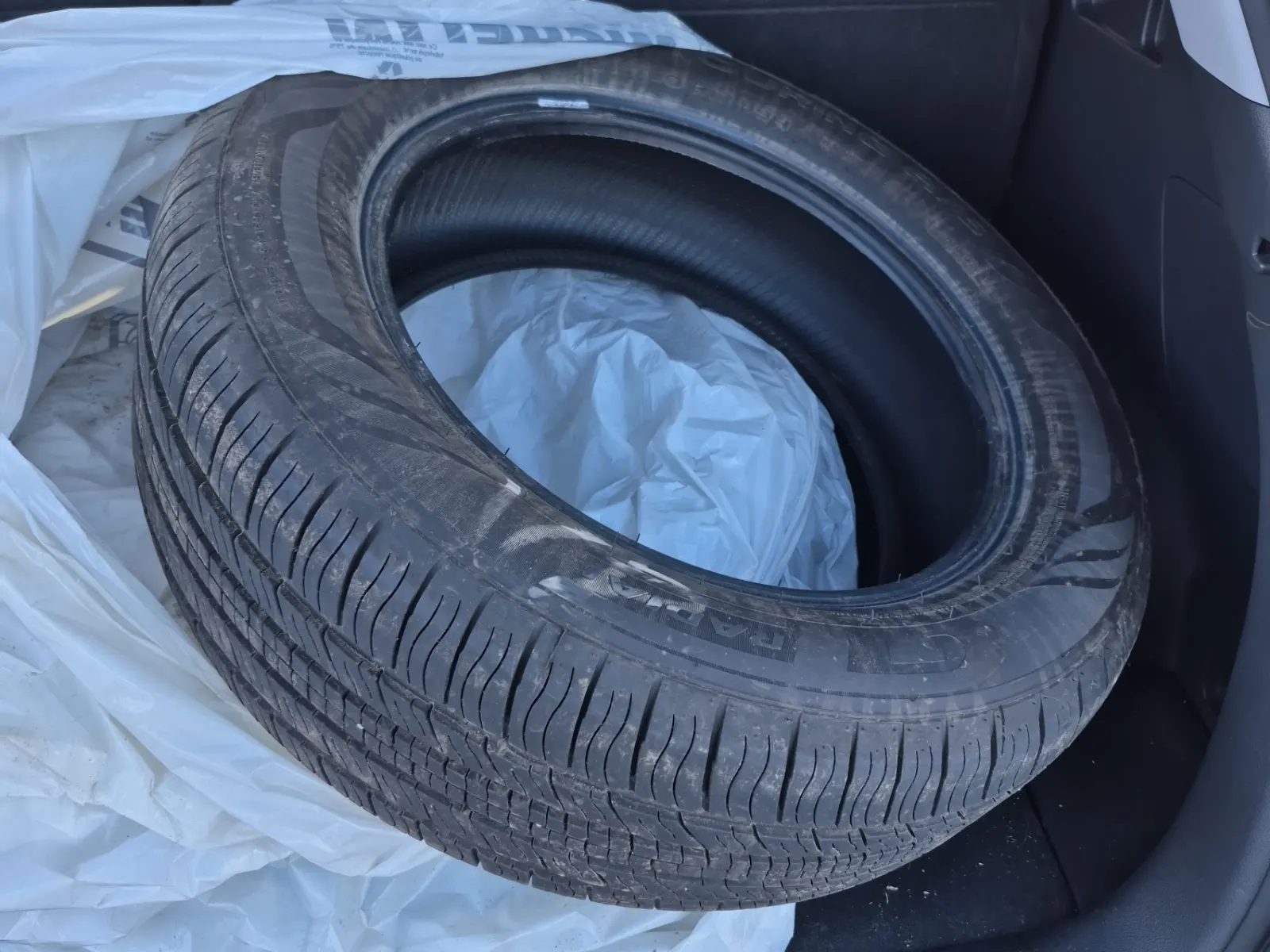 Spare Tire & Wheel Photo