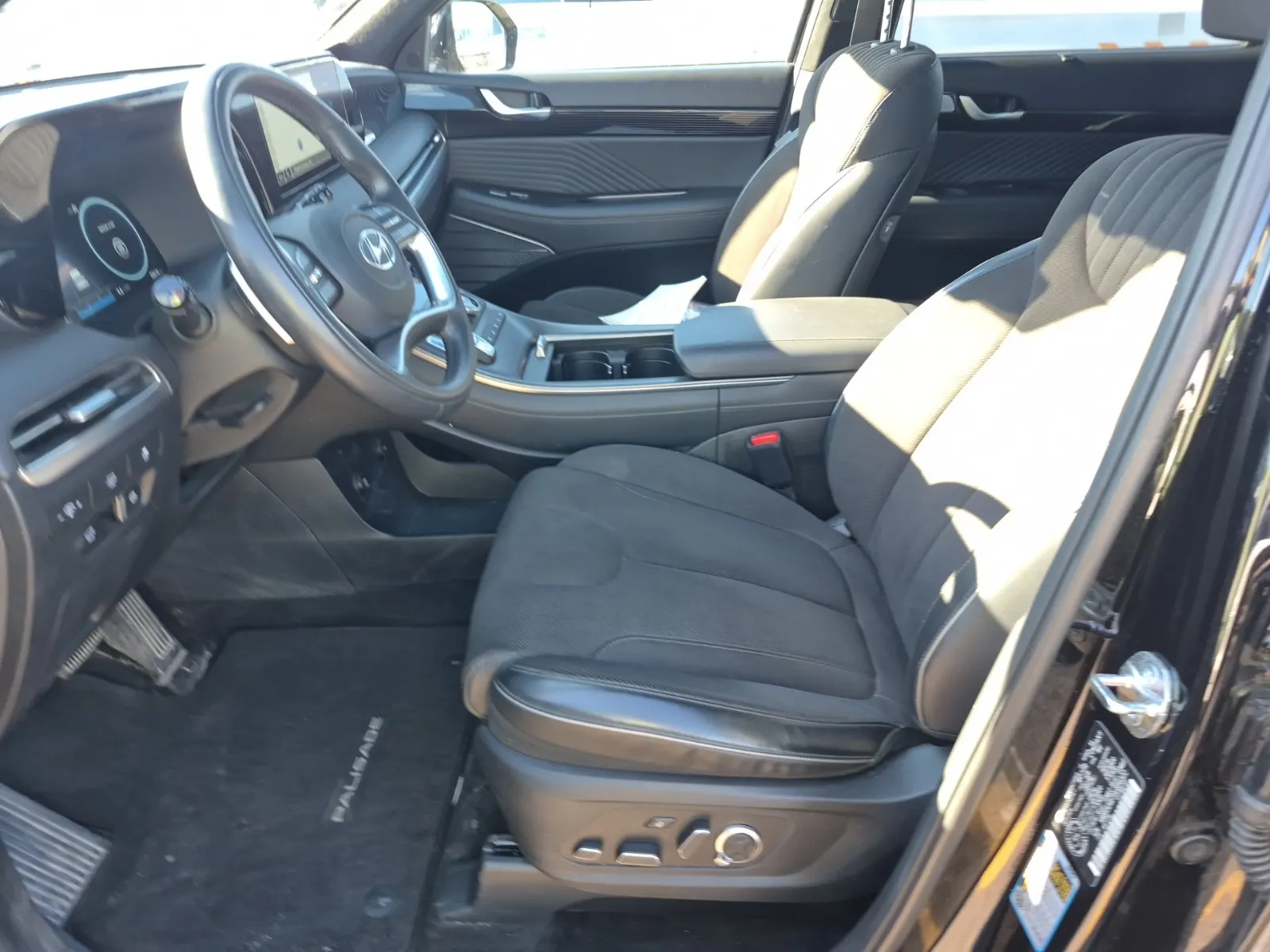 Front Interior Photo