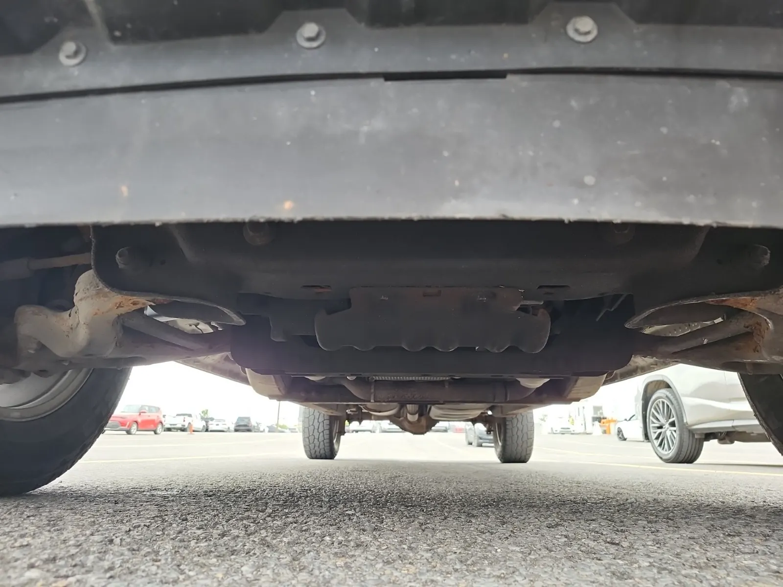 Undercarriage - Front Photo