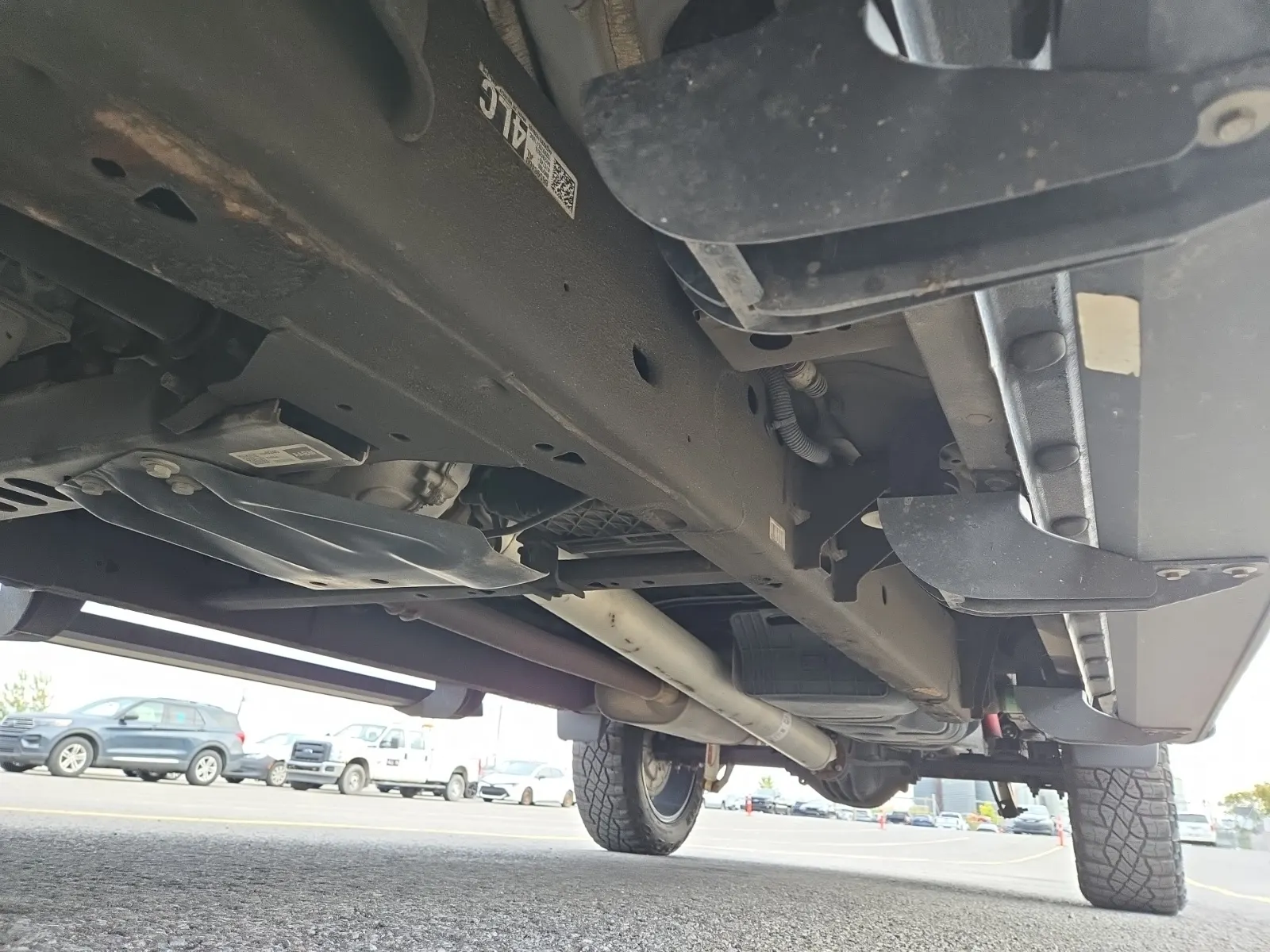 Undercarriage - Driver Photo
