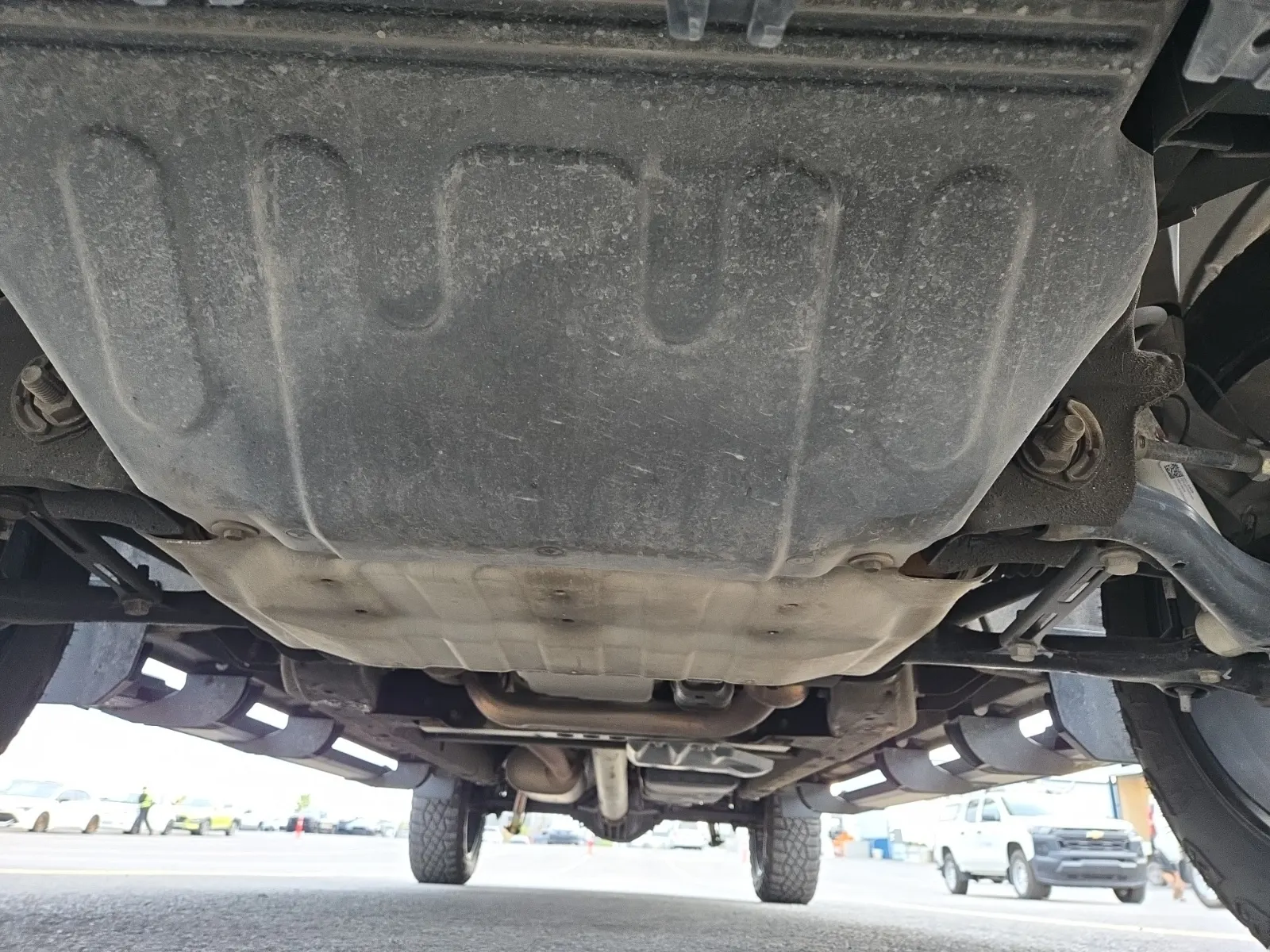 Undercarriage - Front Photo