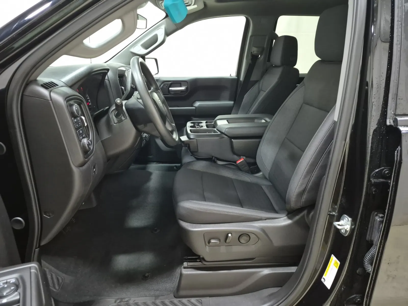 Front Interior Photo