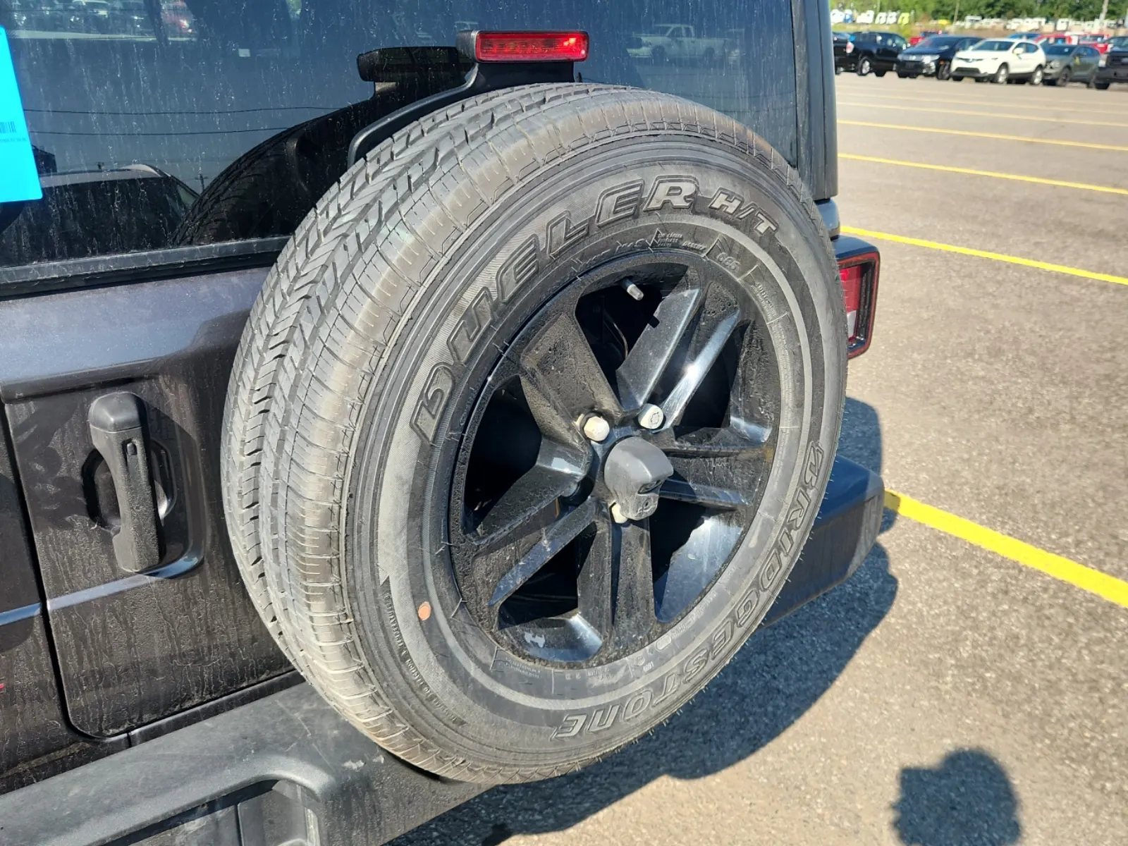 Spare Tire & Wheel Photo