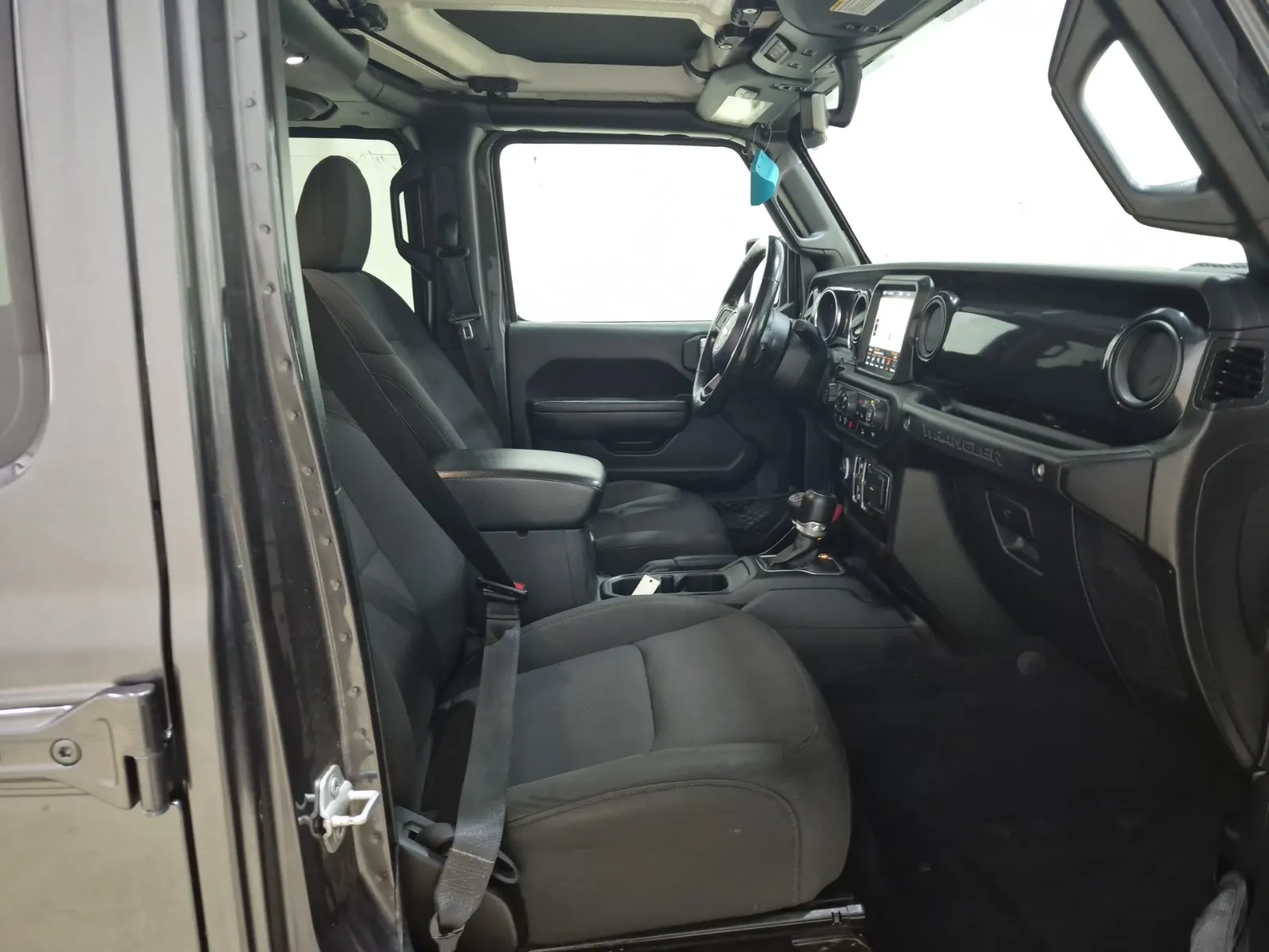 Right Side Interior Photo