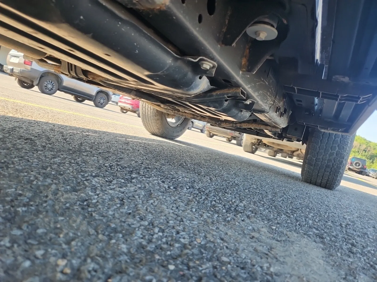 Undercarriage - Passenger Photo