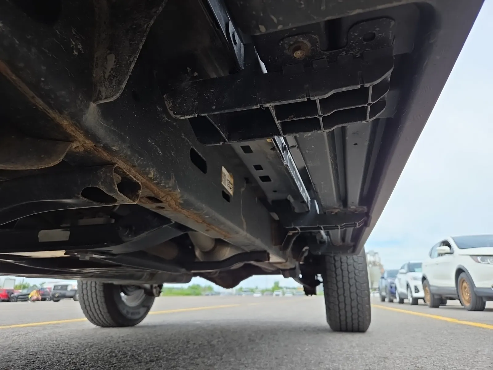 Undercarriage - Driver Photo