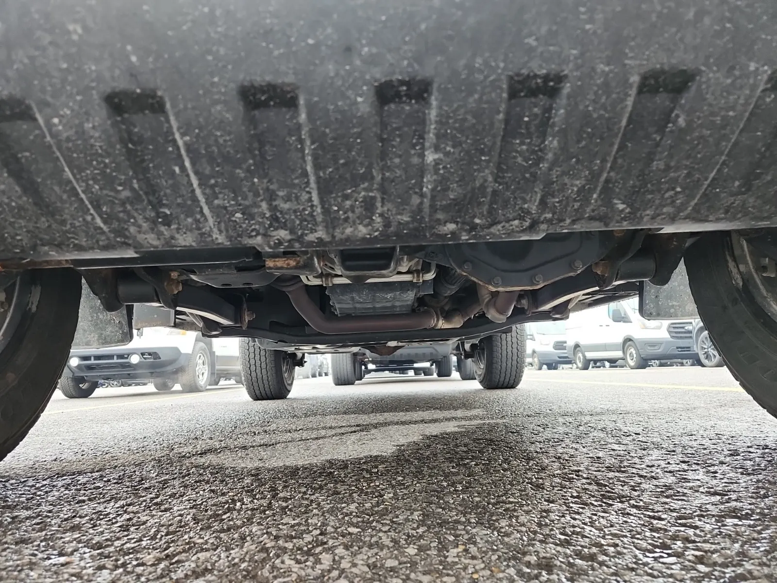 Undercarriage - Front Photo