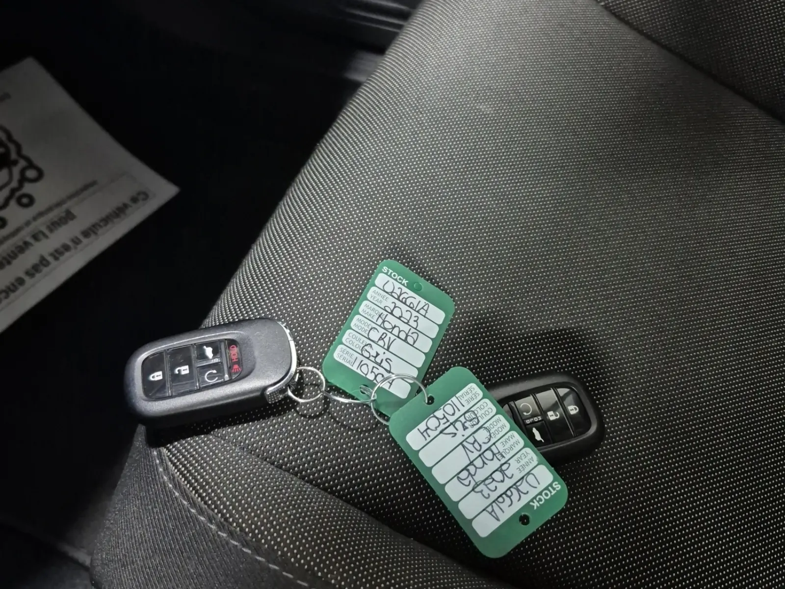 Keys/Fobs/Manual Photo