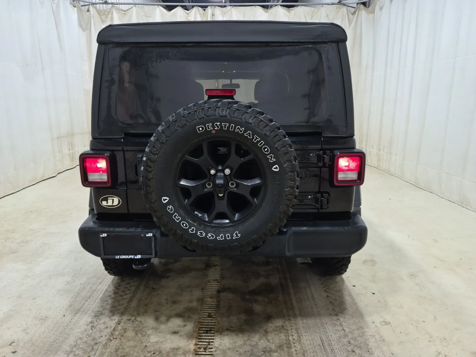 Full Rear Photo