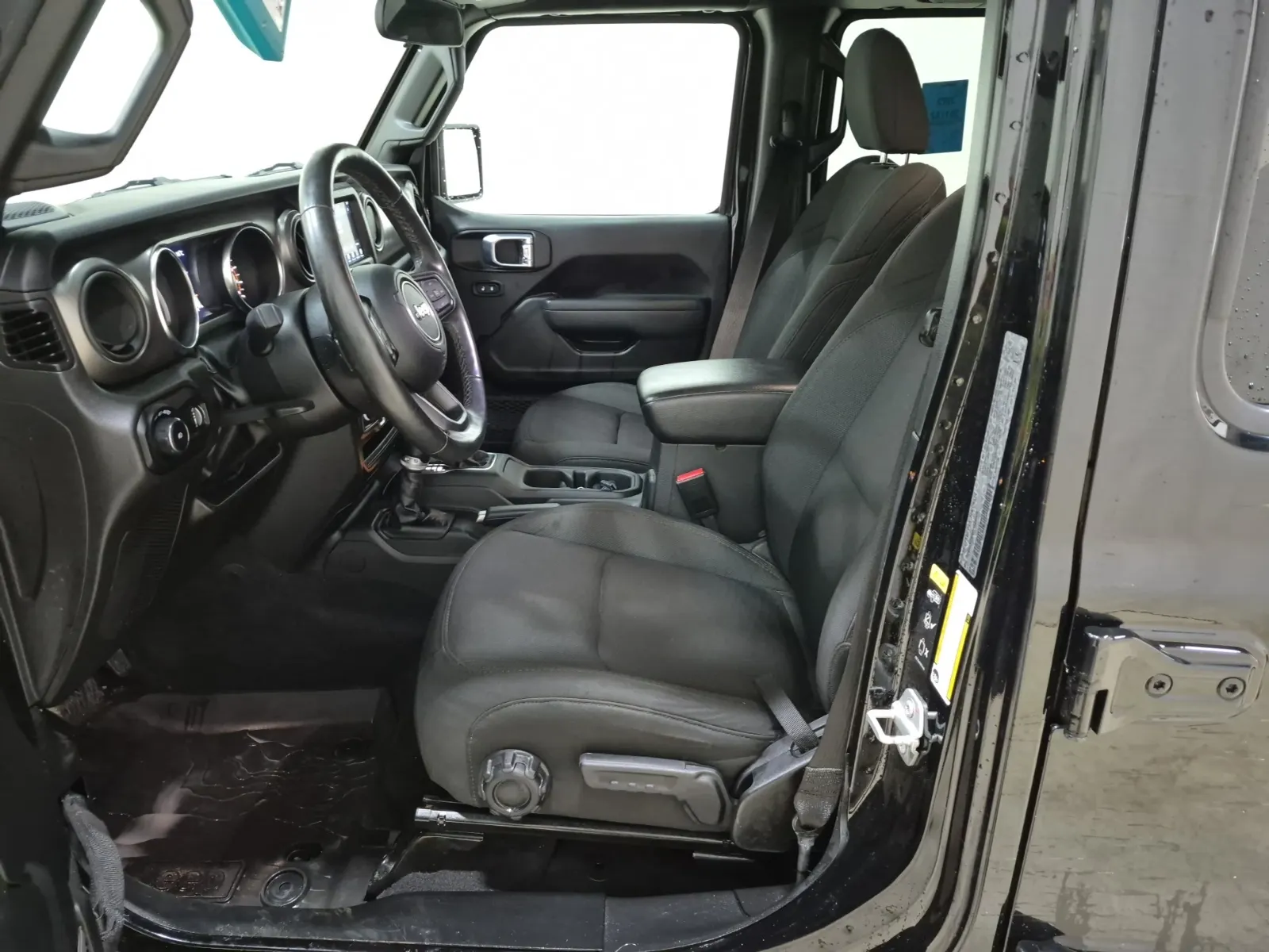 Front Interior Photo