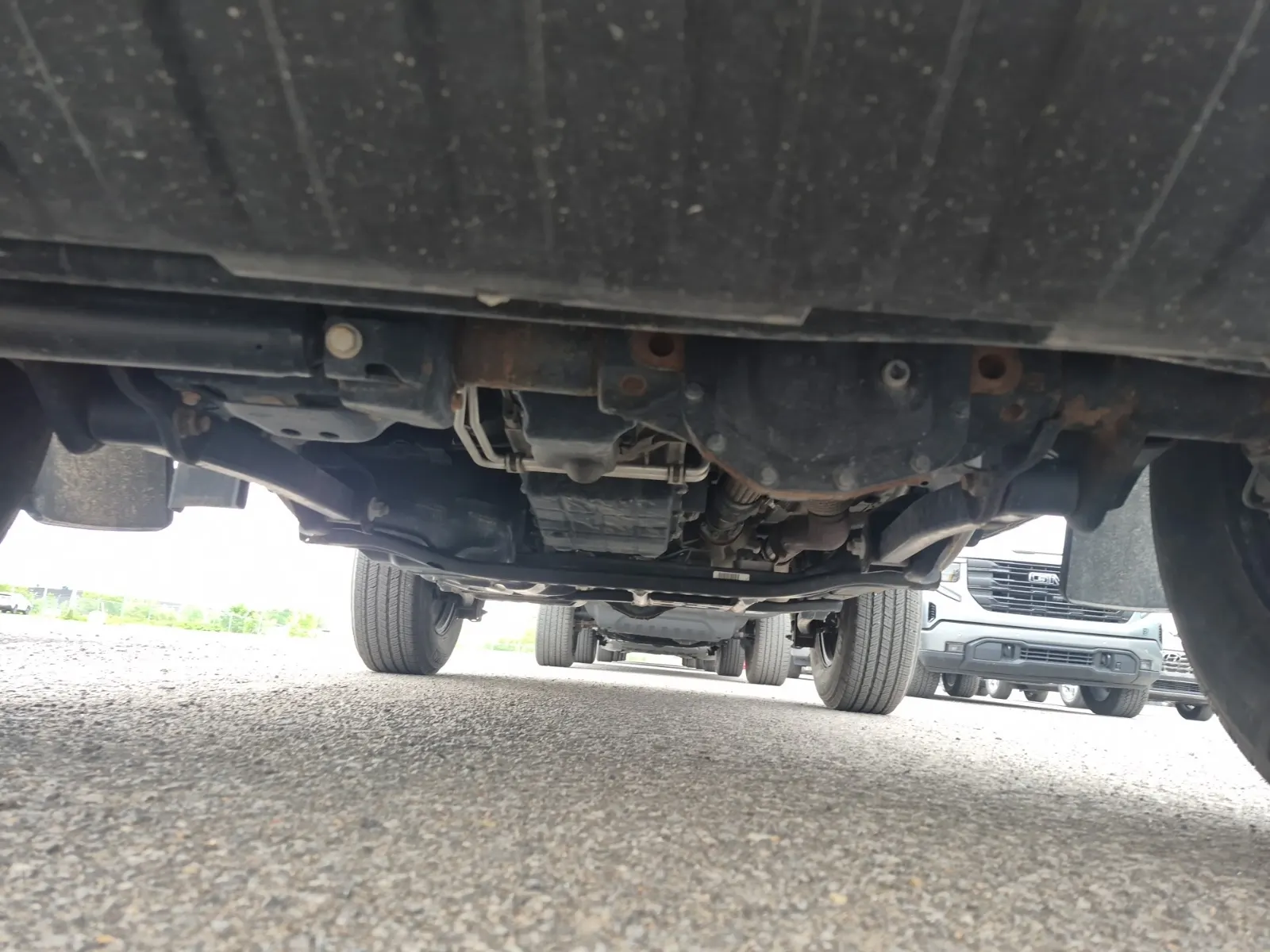 Undercarriage - Front Photo