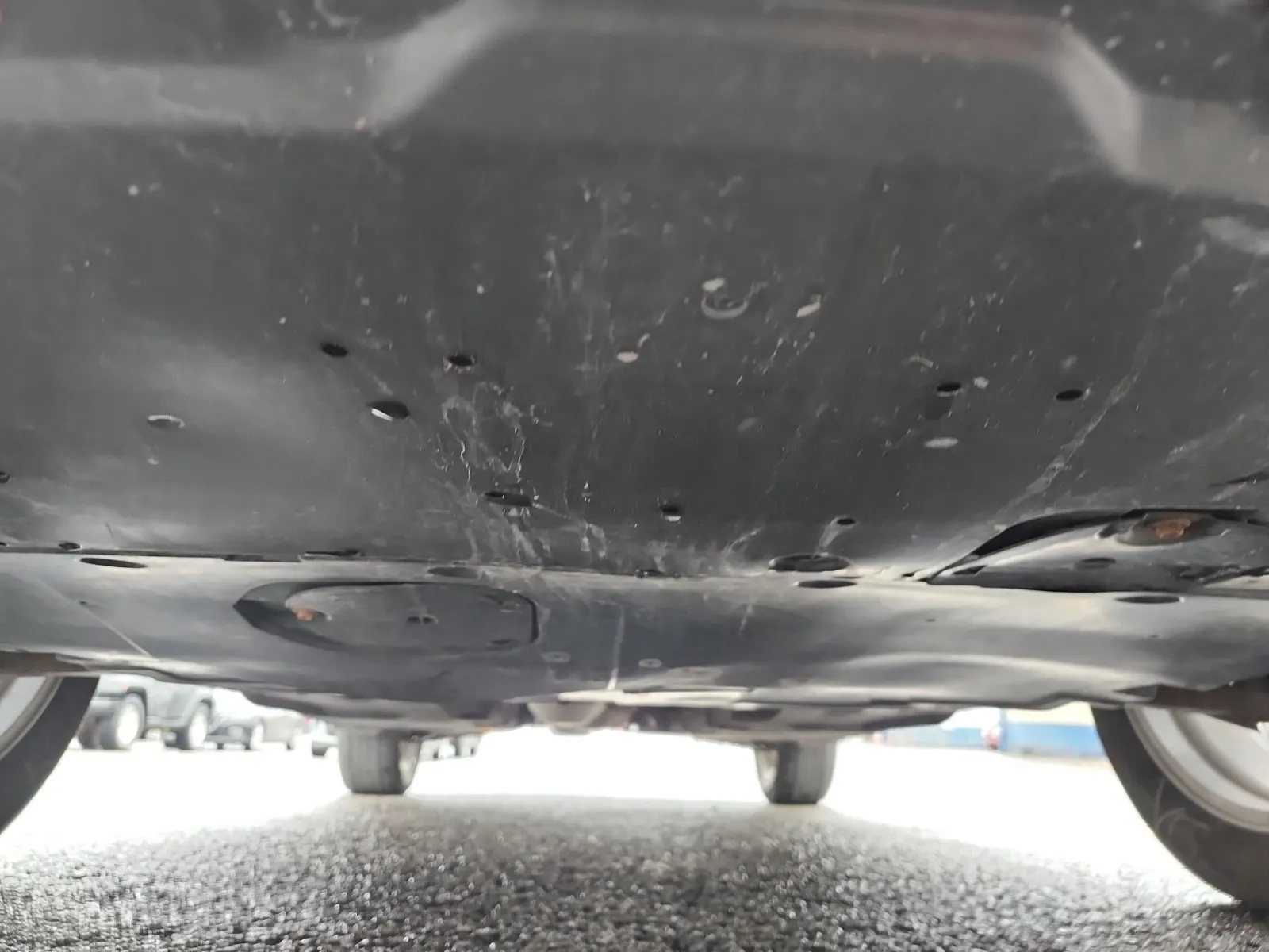 Undercarriage - Front Photo