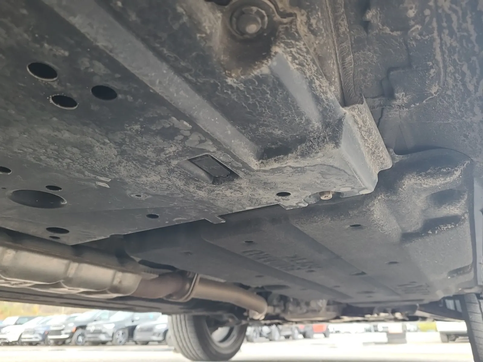 Undercarriage - Passenger Photo
