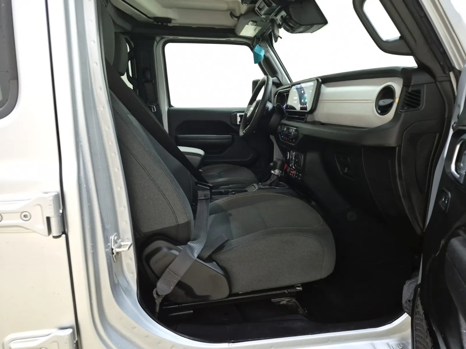 Right Side Interior Photo