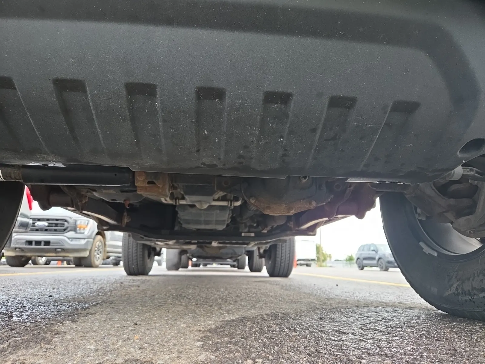 Undercarriage - Front Photo