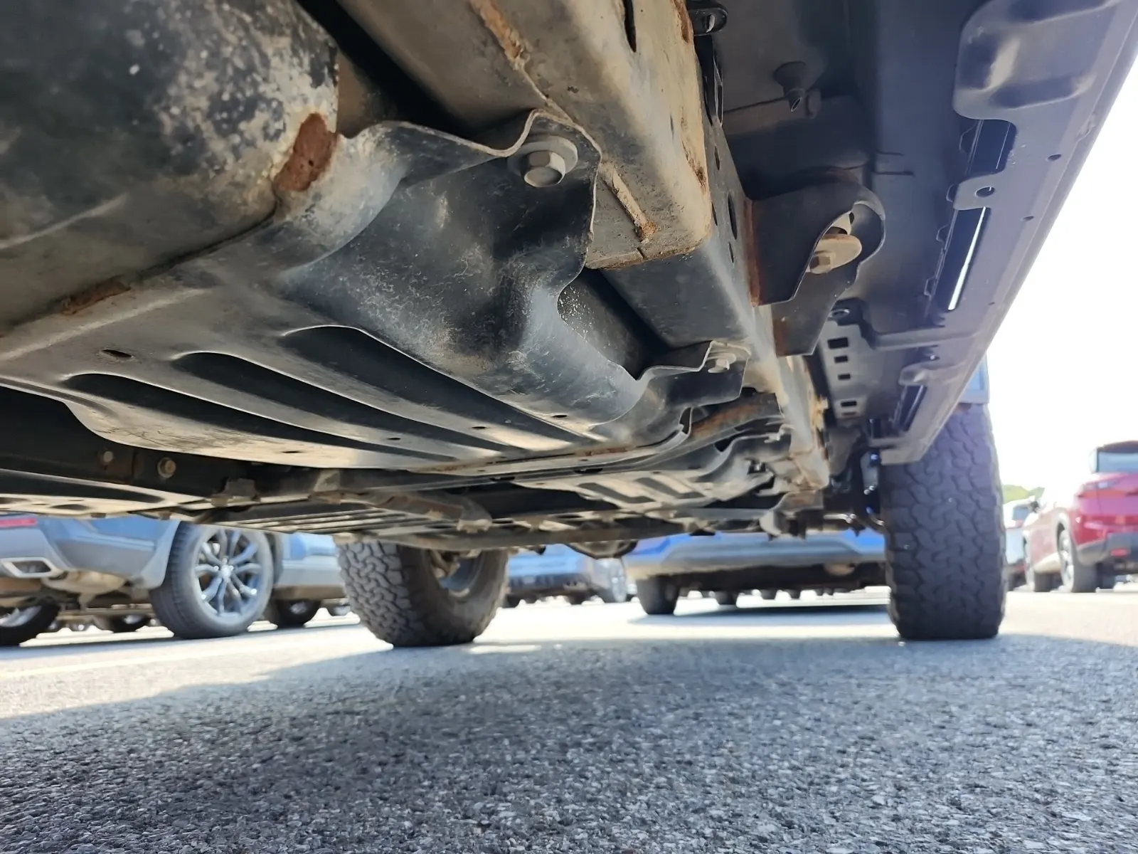 Undercarriage - Passenger Photo