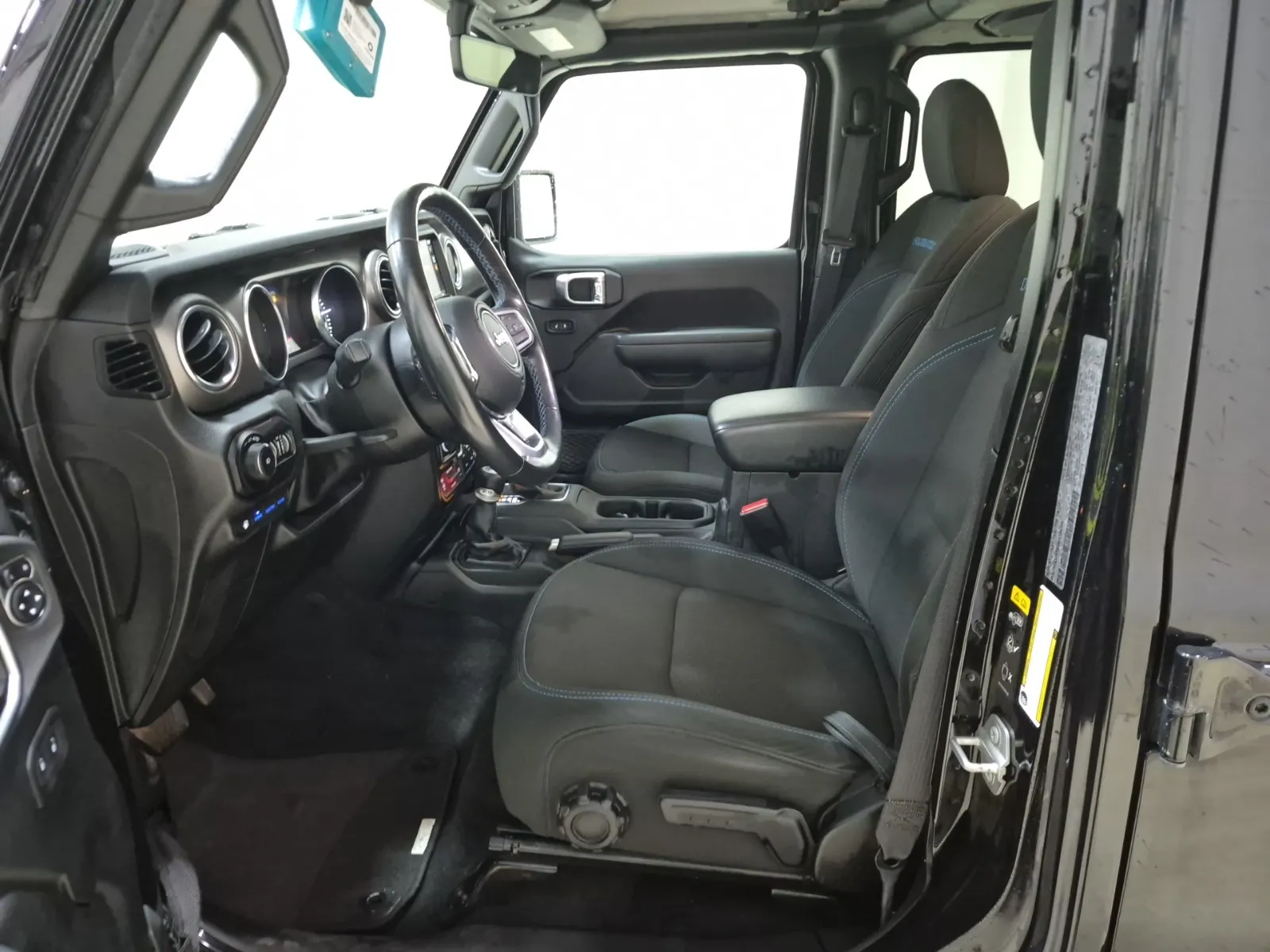 Front Interior Photo