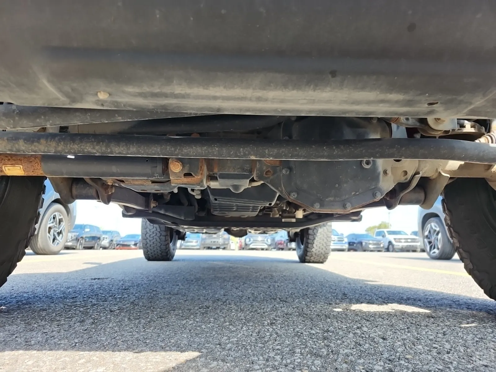 Undercarriage - Front Photo