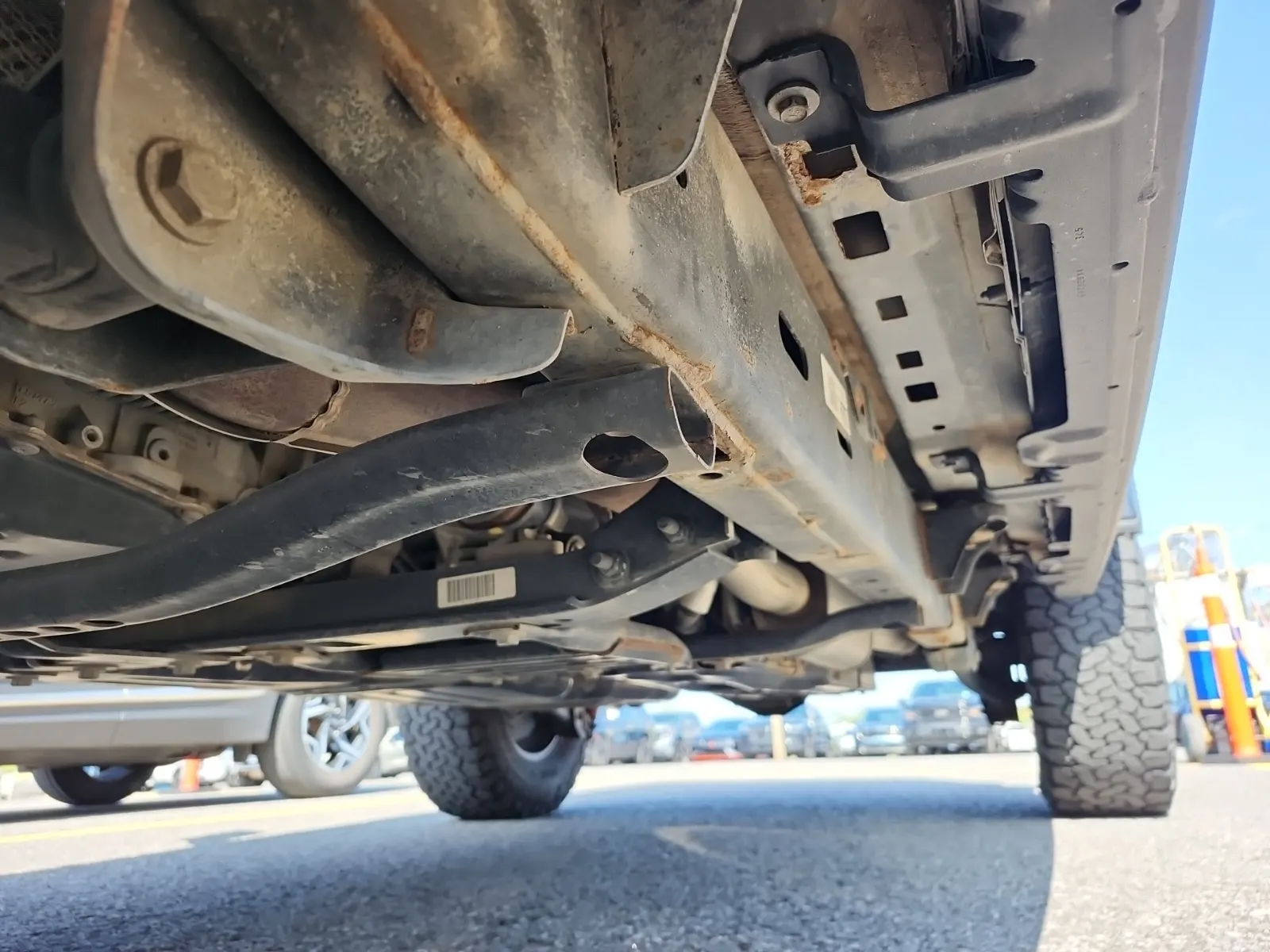 Undercarriage - Driver Photo