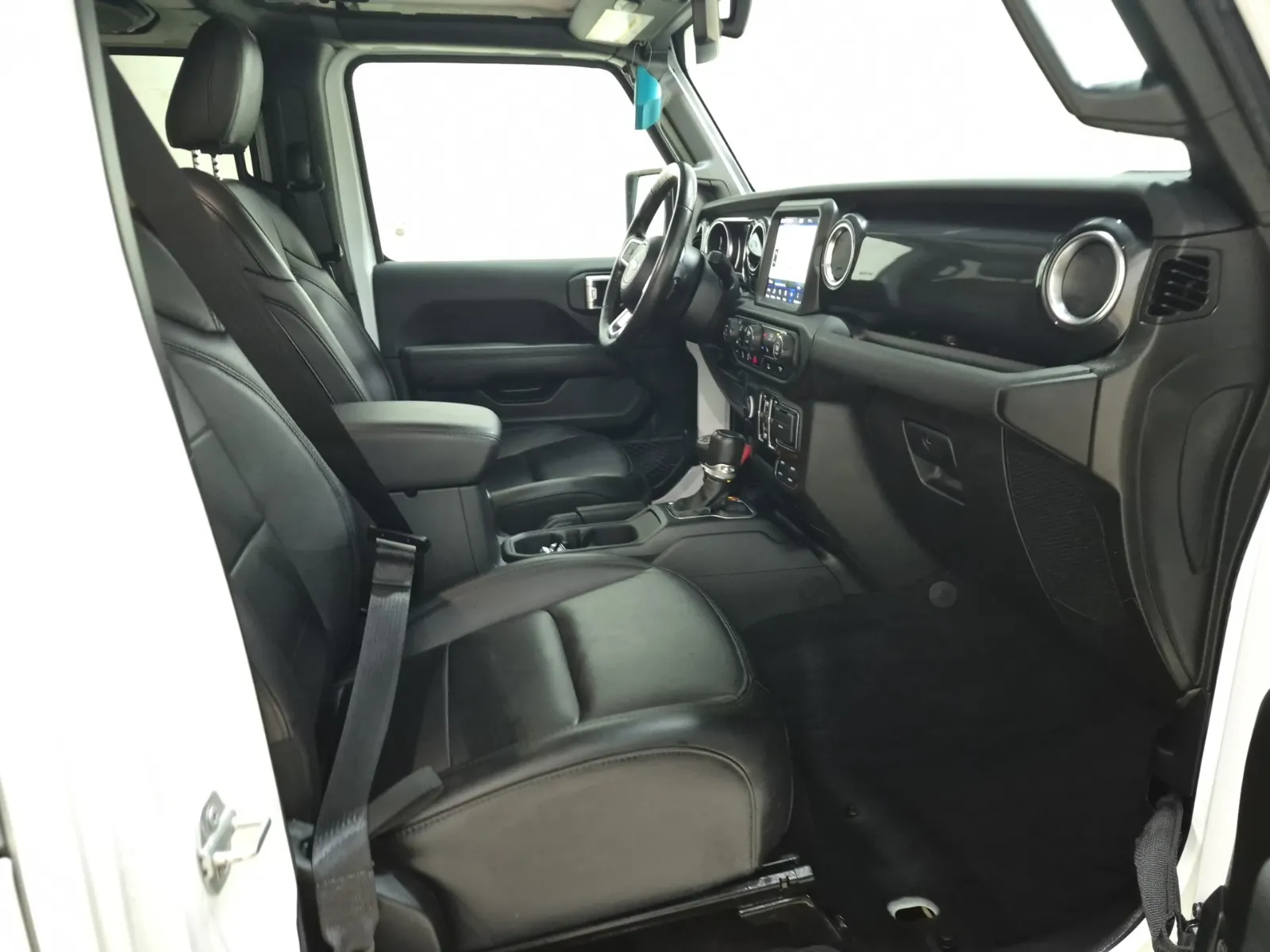 Right Side Interior Photo