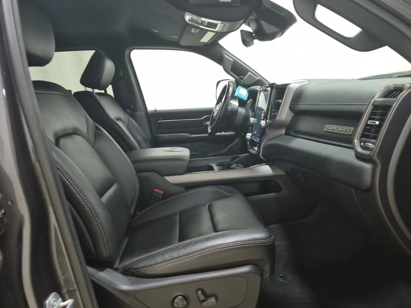 Right Side Interior Photo