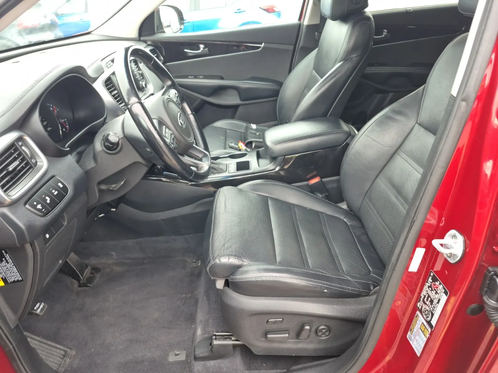 Front Interior Photo