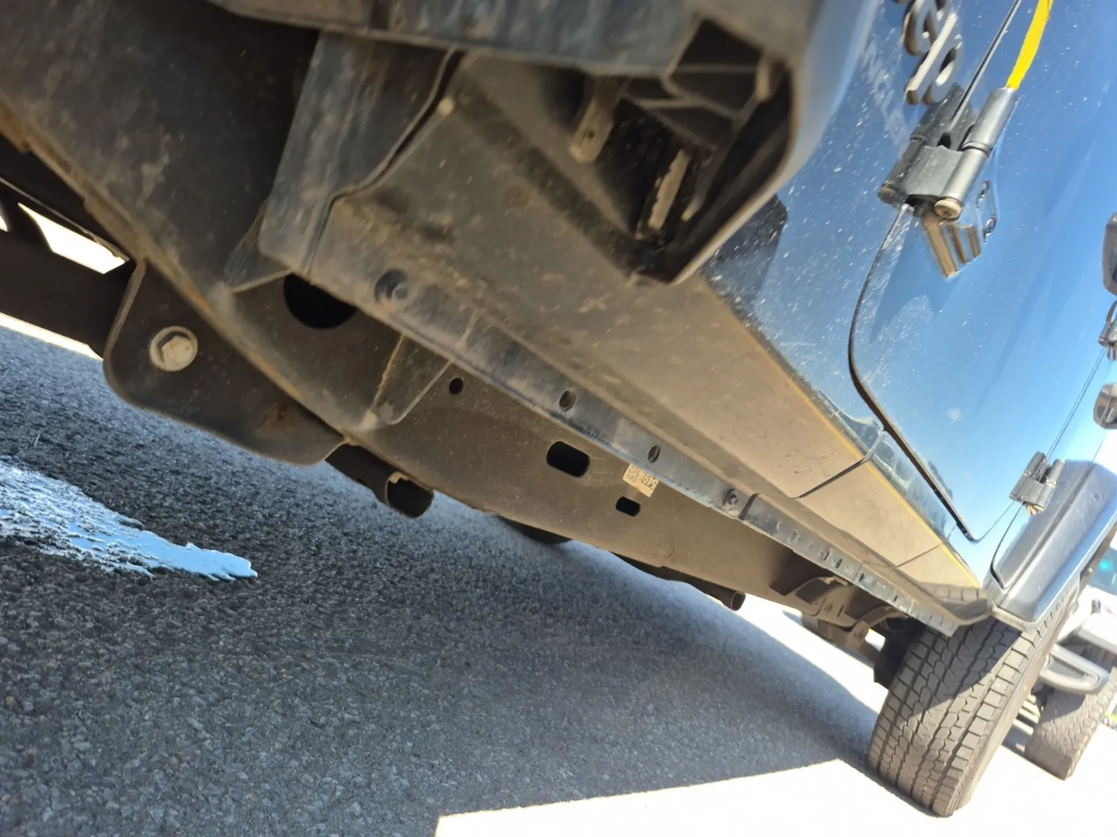 Undercarriage - Driver Photo