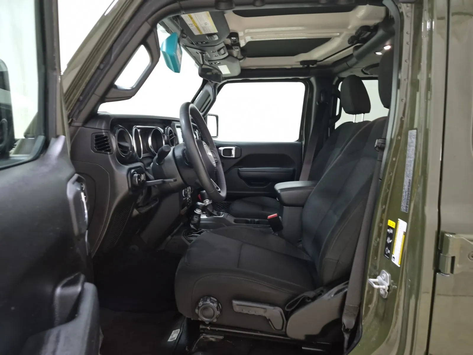 Front Interior Photo